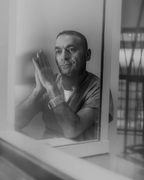 Tall thumb mark mahaney b321e927